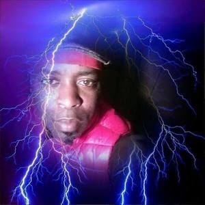 Meet your Posher, Lorenzo